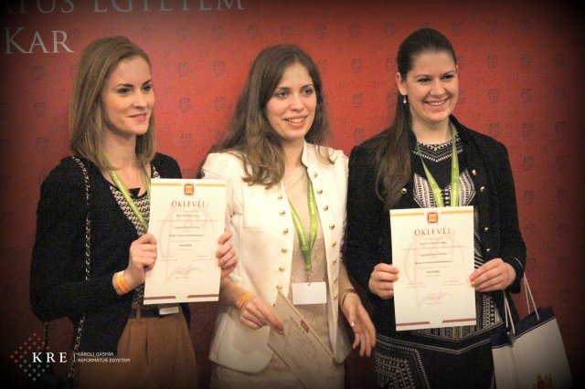 OTDK fal előtt készült képek